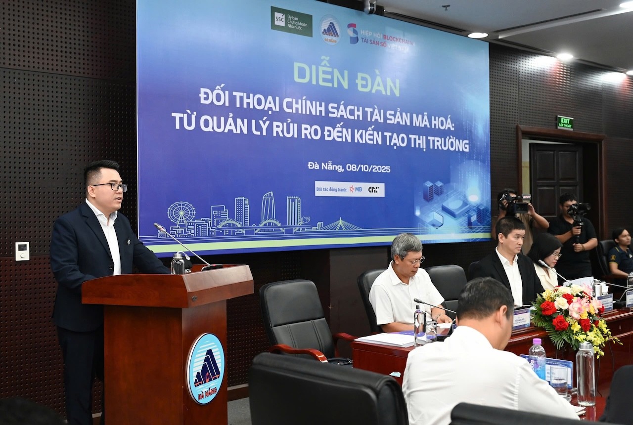 ban-sao-ong-to-tran-hoa-1759920426.jpg