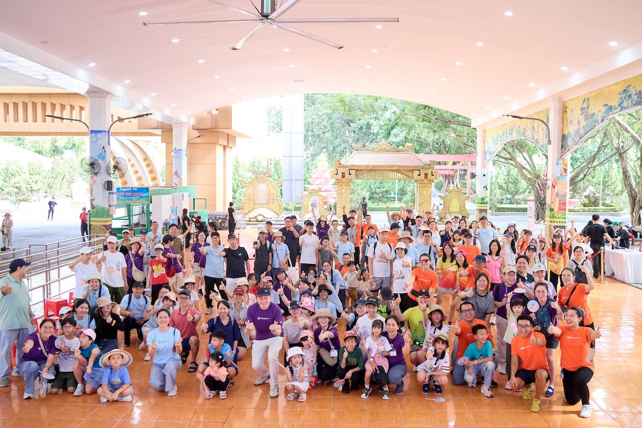 HÀNH TRÌNH CHUYỂN HÓA TỪ HỢP LỰC NỘI BỘ ĐẾN KIẾN TẠO MỘT CỘNG ĐỒNG KHỎE MẠNH HƠN CỦA ROCHE VIỆT NAM