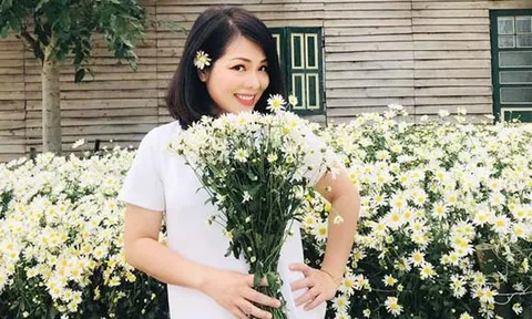 "Nữ MC có nụ cười rạng rỡ nhất VTV" sau 8 năm nghỉ việc, vẫn trẻ trung, đầy sức sống ở tuổi 50