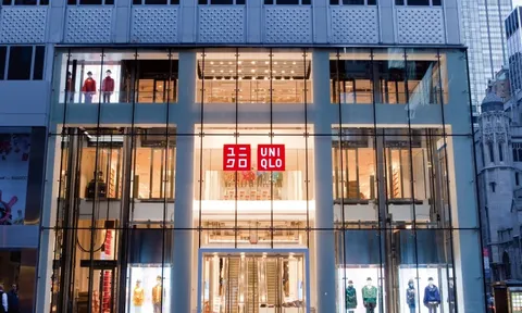 Bi hài Uniqlo vượt xa Zara và H&M nhưng phải gánh còng lưng công ty mẹ