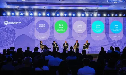 CATL đồng hành cùng các nhà lãnh đạo ngành toàn cầu tại Diễn đàn Quỹ Ellen MacArthur về Kinh tế Tuần hoàn tại IAA 2025