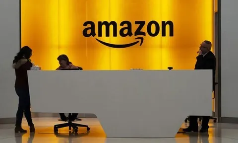 Mỹ làm rõ phí thị thực mới