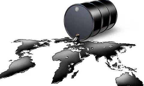 Giá dầu “rơi thẳng đứng” sau khi ông Trump đánh thêm thuế 100% với Trung Quốc