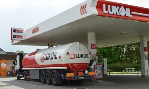 ‘Ông trùm’ dầu mỏ Nga kêu cứu