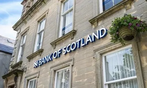 Vi phạm lệnh trừng phạt Nga, một ngân hàng châu Âu bị phạt nặng