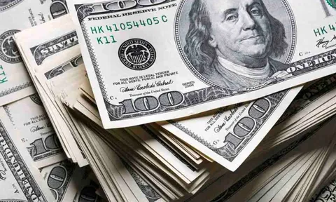 Tổng thống Trump truyên bố ‘đồng USD đang có diễn biến rất tốt’, nhưng thị trường lại tháo chạy: Chuyện gì đang xảy ra?