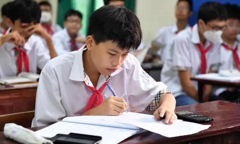 Hà Nội công bố môn thi thứ ba vào lớp 10 năm 2026 sớm bất ngờ, giảm áp lực chờ đợi