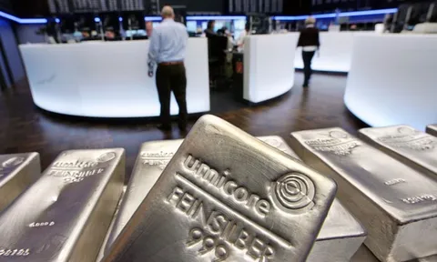 Người phụ nữ bán nhà để mua bạc kiếm đậm hơn 7,1 tỷ đồng trong 5 tháng: “Khi đó người thân bạn bè đều không tin tưởng tôi”