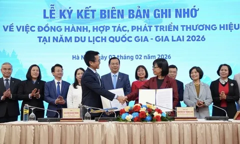 Vietnam Airlines hợp tác cùng Cục Du lịch Quốc gia Việt Nam ra mắt chuỗi hoạt động “Bay cao khát vọng Việt Nam”