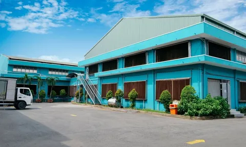 Quá khó khăn: Công ty dệt may từng kiếm 1.500 tỷ/năm phải cho thuê mặt bằng bán đồ ăn