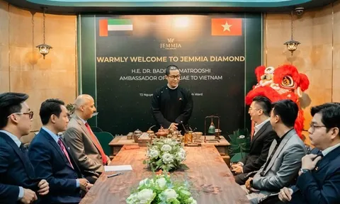 Jemmia Diamond đón tiếp Đại sứ UAE: khẳng định vị thế cầu nối thương mại Việt Nam - UAE và kiến tạo "Kim cương vượng khí"