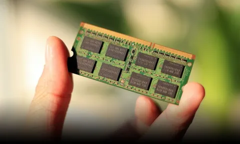 Thâm nhập thị trường chợ đen ‘chip’ lớn nhất thế giới, các tay buôn hốt bạc tỷ USD khi giá linh kiện tăng 95%, trở thành ‘vàng’ mới của ngành công nghệ