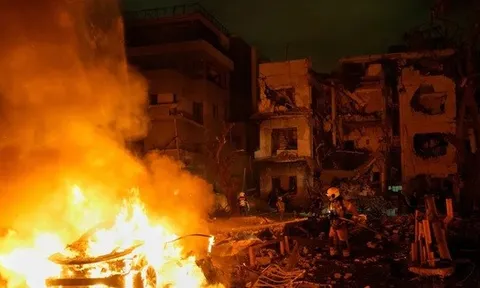 Hai tàu sân bay Mỹ "siết gọng kìm", sức mạnh của Iran còn đến đâu?