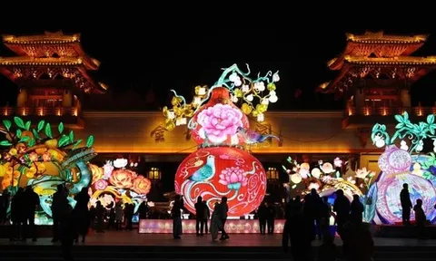 Thế giới tưng bừng đón giao thừa Tết Bính Ngọ