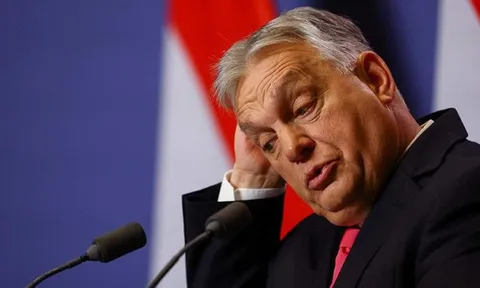 Hungary cảnh báo khả năng ngừng đưa điện sang Ukraine