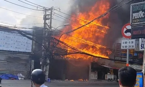 Liên tiếp cháy cơ sở sản xuất kinh doanh, Công an TPHCM khuyến cáo 'nóng'