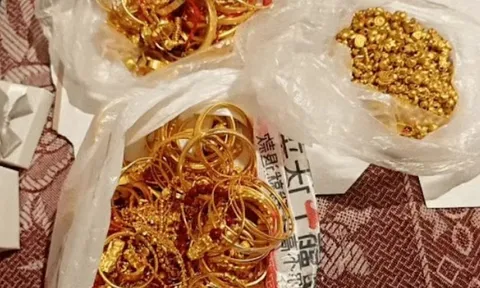 Tịch thu 3055,02 gram vàng trong ba lô một người đàn ông