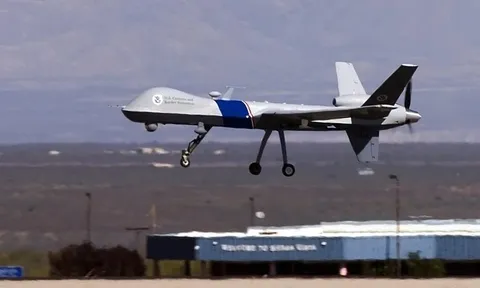 Lầu Năm Góc vô tình bắn hạ máy bay không người lái của lực lượng tuần tra biên giới Mỹ