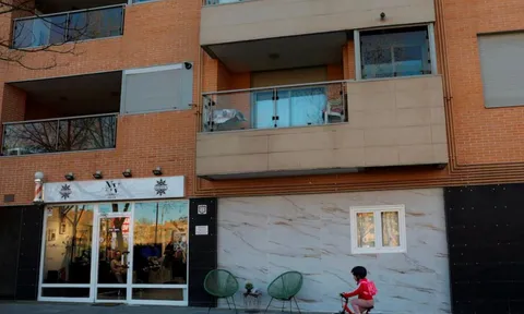 Buồn của người trẻ sống giữa nền kinh tế top đầu thế giới: Bỏ 2,5 tỷ đồng chỉ để mua một phòng ngủ trong nhà