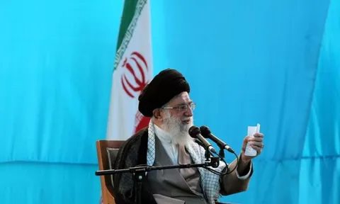 Iran tuyên bố quốc tang sau khi Lãnh tụ tối cao Ali Khamenei qua đời