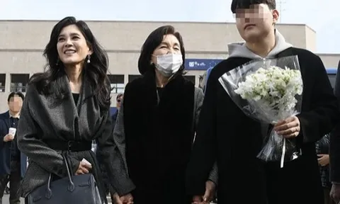 Đại công chúa Samsung tuổi 55: Rũ bỏ hôn nhân bi kịch, 12 năm dựng đế chế và màn "phục thù" ngọt ngào từ cậu quý tử đỗ trường Top1