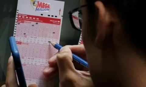 Anh công nhân nghèo trúng số độc đắc 57 tỷ đồng và "cú rơi" đầy đau đớn