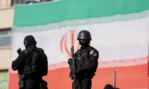 Mỹ gặp rắc rối lớn khi Iran bắt đầu thực hiện kế hoạch của Ayatollah Khamenei