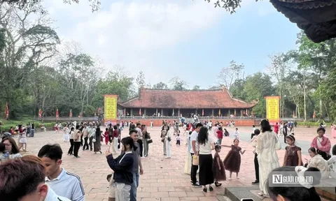 Không để du lịch tâm linh biến tướng, lợi dụng thành mê tín dị đoan