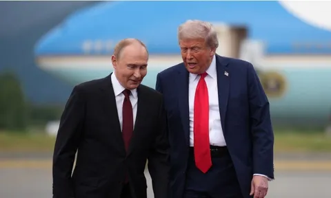 Iran cho hay Pháp, Nga, Trung Quốc đã liên lạc để thảo luận ngừng bắn