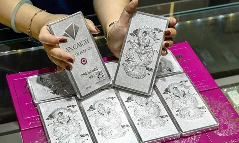 Giá bạc hôm nay 11/3: Bạc trong nước và thế giới đều tăng mạnh