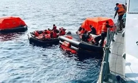 Iran đón thi thể 84 thuỷ thủ hồi hương, dành ngoại lệ hiếm hoi cho Ấn Độ