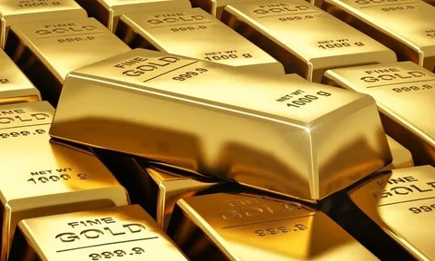 Giá vàng chiều nay (20/3): Chốt ngày, giá vàng tăng giảm 4 lần liên tiếp, người mua xếp hàng dài chờ đến lượt