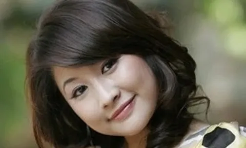 Hình ảnh gây bất ngờ của "chị Kính Hồng" Quỳnh Anh sau nhiều năm kín tiếng