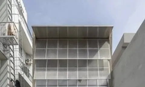 Thiết kế tích hợp sinh thái và không gian sống linh hoạt trong nhà ống