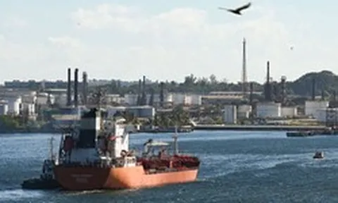 Khoảng 30.000 thùng dầu đã được âm thầm vận chuyển tới Cuba, không phải từ Nga hay Iran