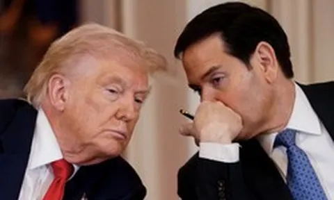 Ngoại trưởng Mỹ nêu kịch bản khôi phục lưu thông tại 'tử huyệt' Hormuz