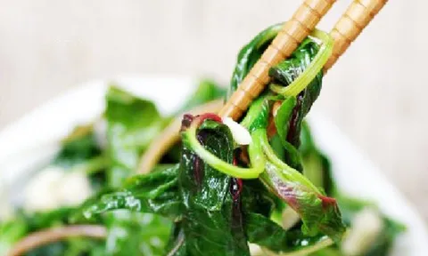 Loại rau bổ ngang thịt bò, ở trời Tây được quý như “vàng”, nào ngờ chợ Việt lại bán đầy