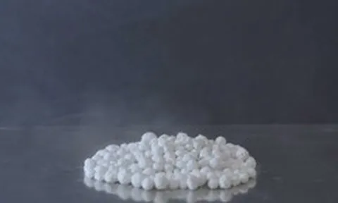 Startup 10 người thách thức pin Lithium, kỹ thuật 2.000 năm tuổi bất ngờ gây chú ý trở lại trong bối cảnh khủng hoảng năng lượng