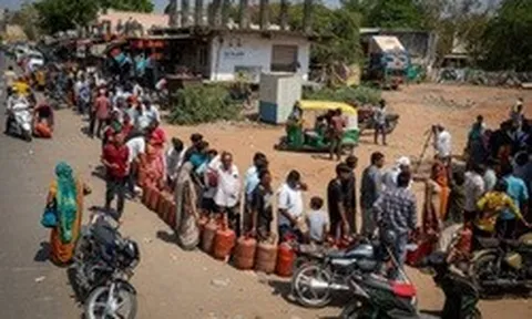 Thế giới tiết kiệm xăng dầu - những cách hay rất đáng 'học'