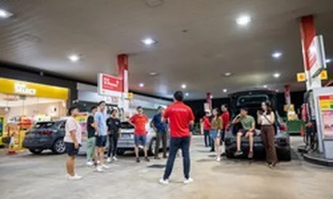 Giá xăng dầu Thái Lan tiếp tục tăng mạnh, có loại áp sát mốc 50.000 đồng/lít