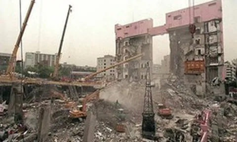 Hàn Quốc: Nỗi đau 30 năm sau thảm họa sập tòa nhà bách hóa trong 20 giây khiến 1.500 người bị chôn vùi