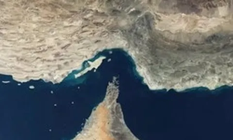 Quân đội Mỹ bắt đầu ‘dọn dẹp’ eo biển Hormuz, Iran có thể sắp nhận lại 6 tỷ USD