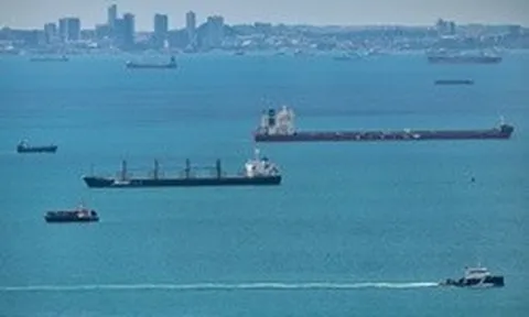 Nước châu Á duy nhất từ chối đàm phán với Iran về việc đi qua eo biển Hormuz