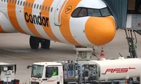 Nguy cơ thiếu nhiên liệu máy bay toàn cầu