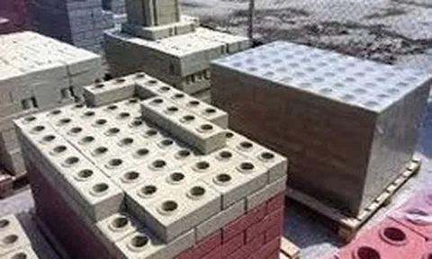 Phát minh rung chuyển ngành xây dựng của Nga: Gạch thông minh giúp xây nhà nhanh gấp 5 lần, không cần vữa, chống chịu cả động đất