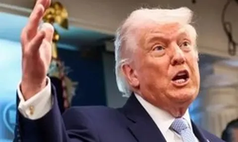 Tổng thống Mỹ Trump từ chối đưa ra mốc thời gian chấm dứt xung đột, bác bỏ kịch bản tấn công hạt nhân Iran