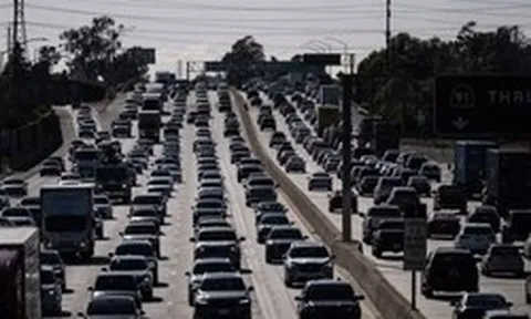 Nợ 2,2 tỷ đồng vì một chiếc xe chỉ đáng giá phân nửa: Nghịch lý khiến các chủ sở hữu rơi vào vòng xoáy vỡ nợ vì vay mua ô tô