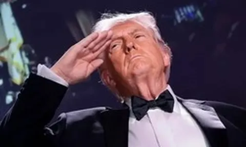 Tổng thống Mỹ Trump và chiến lược 'biến nguy thành cơ'