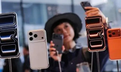 Hơn 80% nhà cung ứng đến từ Trung Quốc: Bài toán hóc búa của tân CEO Apple khi thừa hưởng di sản 4.000 tỷ  USD từ Tim Cook