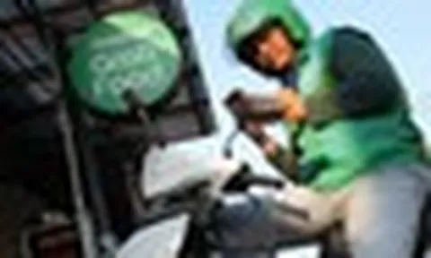 Cho rằng Grab thu phí nền tảng quá cao, láng giềng Việt Nam bắt giảm hơn một nửa, thêm bảo hiểm cho tài xế